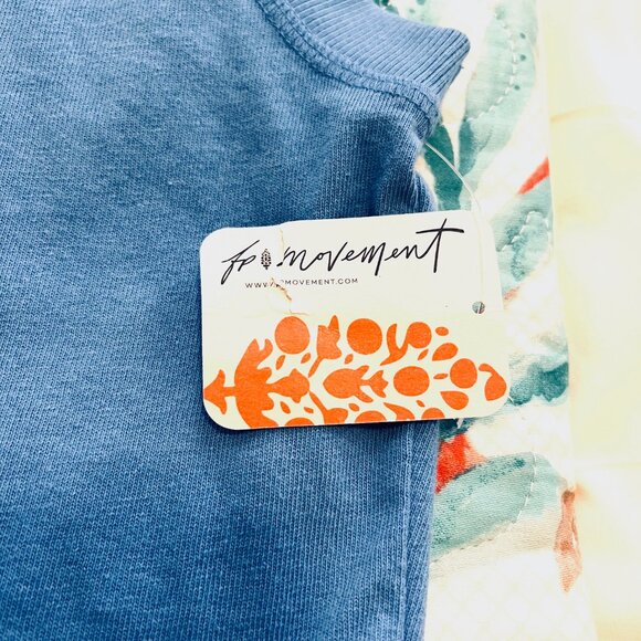 Free People Movement Spin Tank Top in Ocean Blue (L) New with Tag - Picture 8 of 11